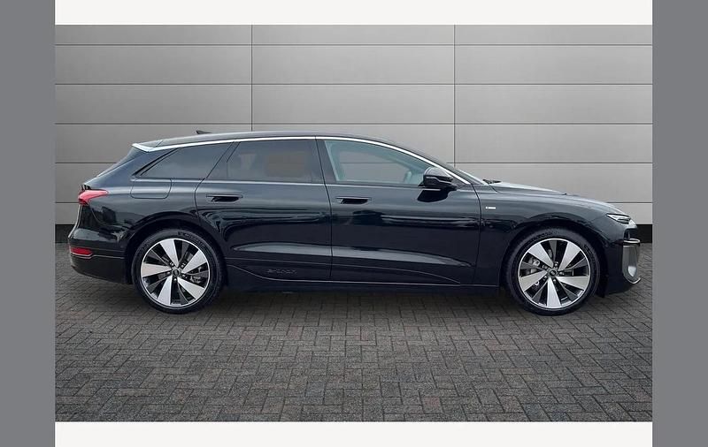 Used Audi e-tron S-Line 269 kW (367 HP) 2025 Black SUV