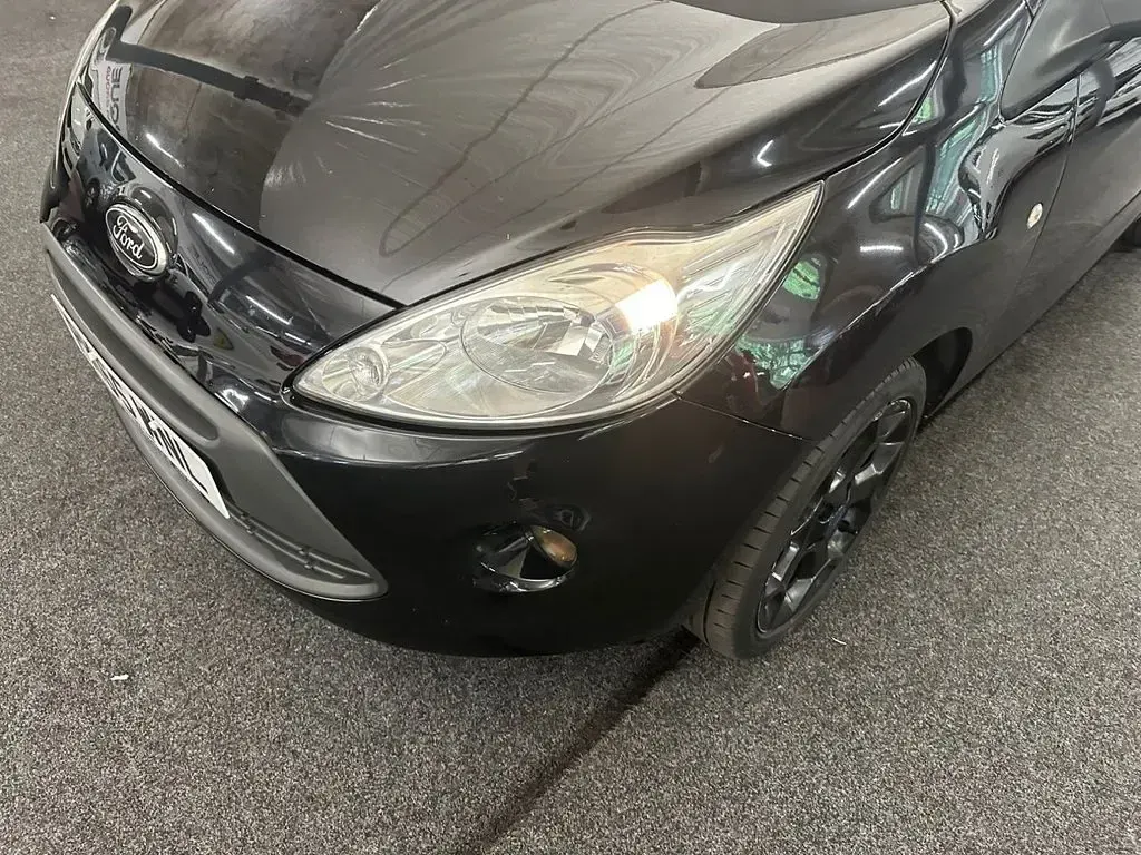Used Ford Ka Zetec 69 HP (50 kW) 2015 Black Hatchback