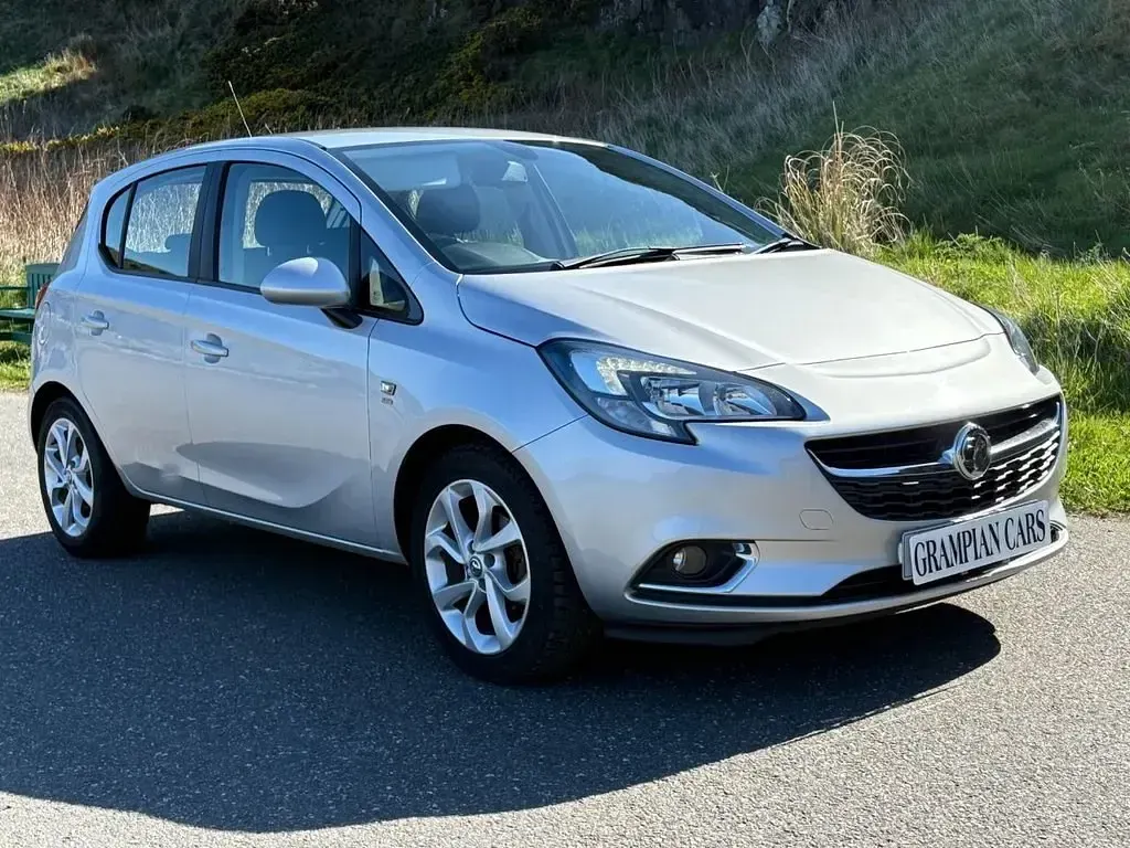 Second-hand Vauxhall Corsa SRi 90 CP (66 kW) 2015 Argintiu Hatchback