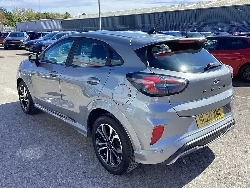 Usado Ford Puma ST-Line 2020 Plateado SUV