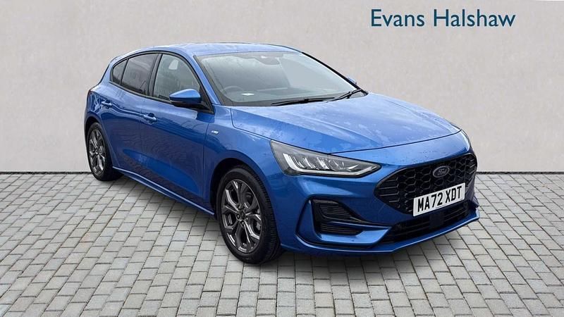 Blue Used 2022 Ford Focus ST-Line Hatchback | £16,750 (Fair price) - Image 1/4