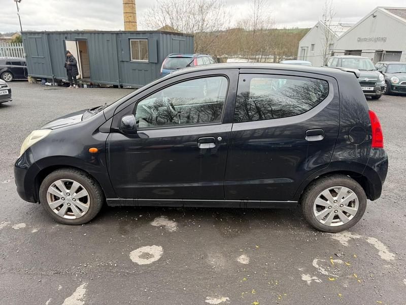 Used Suzuki Alto SZ4 68 HP (50 kW) 2009 Black Hatchback