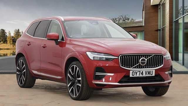 Used 2025 Volvo XC60 Ultra SUV | £42,968 (Fair price) - Image 1/4