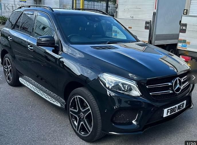 Black Used 2018 Mercedes GLE350 AMG Estate | £28,199 (Fair price) - Image 1/1