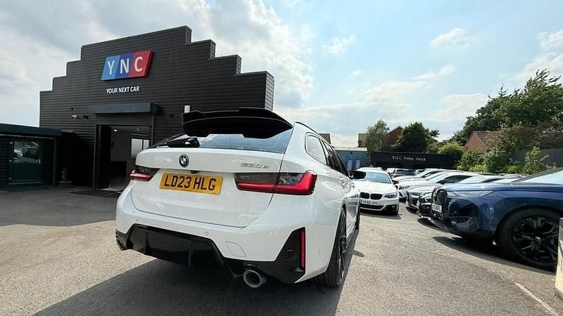 White Used 2023 BMW 330e M Sport Estate | £29,991 (Fair price) - Image 1/4