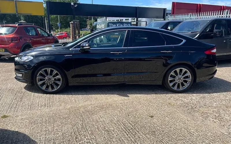 Used Ford Mondeo Vignale 179 HP (131 kW) 2019 Hatchback