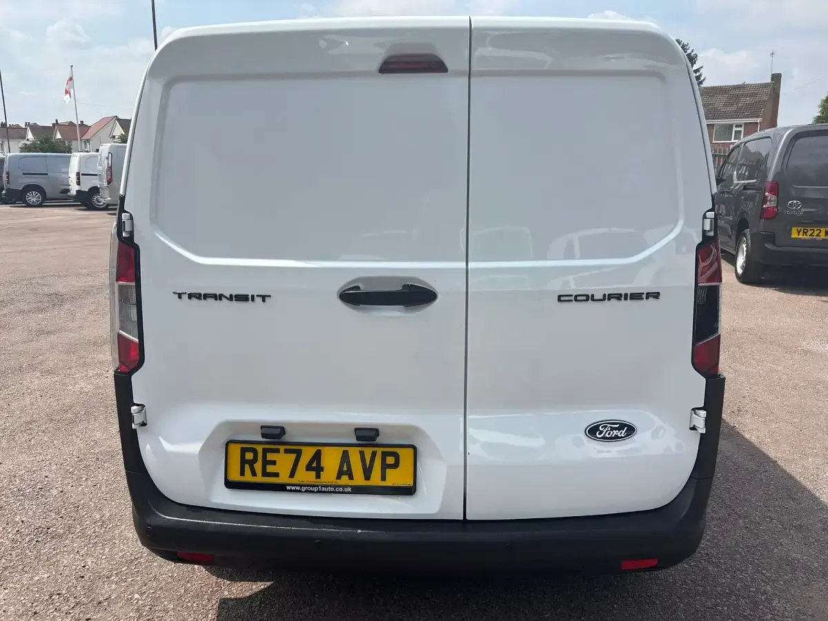 Used Ford Transit Courier 2024 White Van