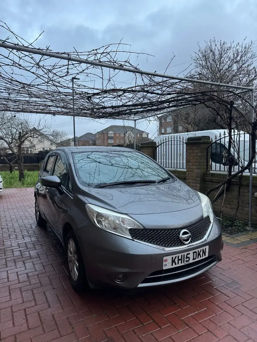Used Nissan Note 98 HP (72 kW) 2015 Grey Hatchback