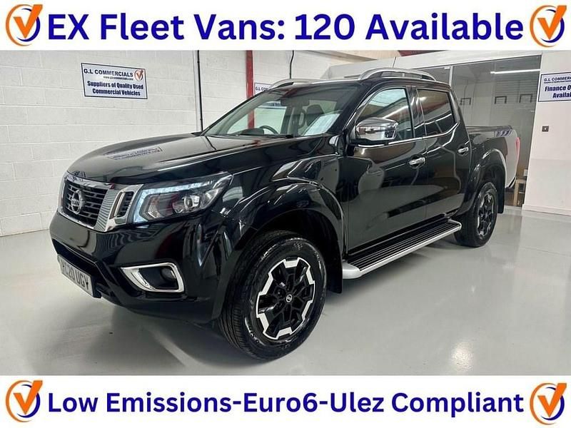 Black Used 2020 Nissan Navara Tekna Pickup | £19,560 (Fair price) - Image 1/3