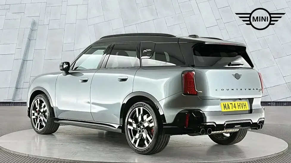 Used Mini John Cooper Works Countryman 296 HP (217 kW) 2024 Green SUV