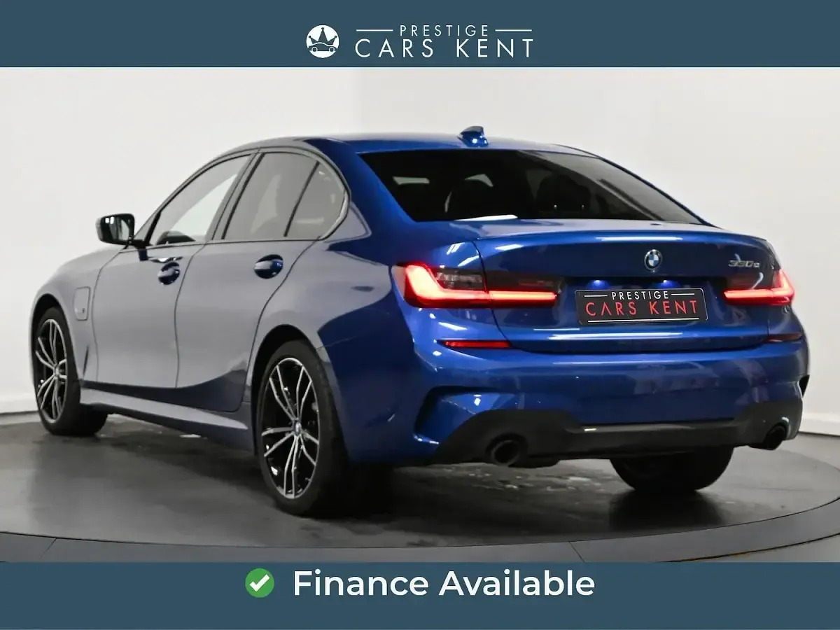 Used BMW 330e M Sport 292 HP (214 kW) 2021 Blue Sedan