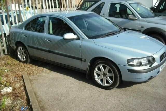 Used Volvo S60 180 HP (132 kW) 2001 Sedan