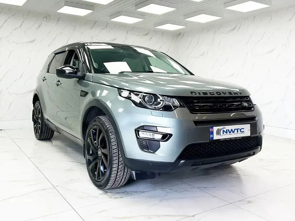 Used Land Rover Discovery 4 HSE 180 HP (132 kW) 2015 Grey SUV