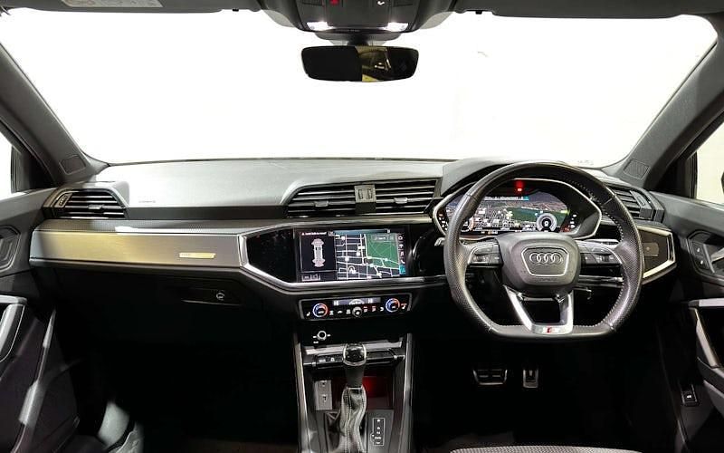 Used Audi Q3 S-Line 150 HP (110 kW) 2023 SUV