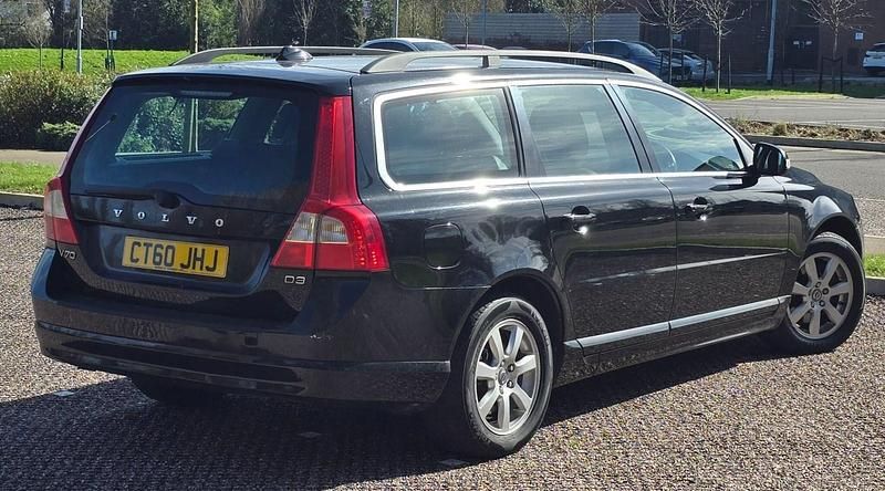 Used Volvo V70 163 HP (119 kW) 2011 Black Estate