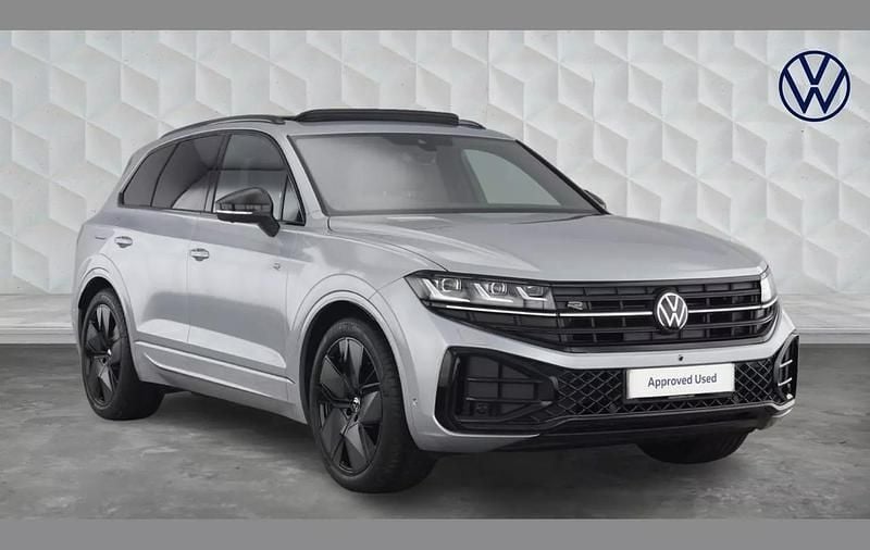 Silver Used 2025 VW Touareg Black Edition SUV | £61,000 - Image 1/4