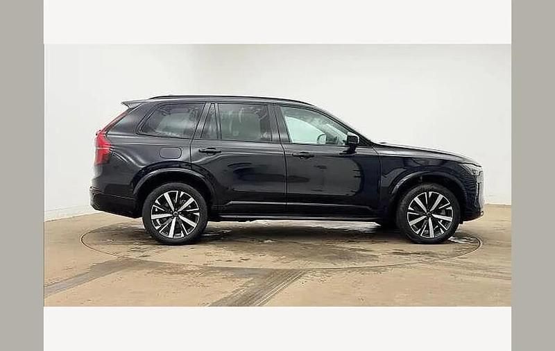 Used Volvo XC90 Plus 449 HP (330 kW) 2025 Black SUV