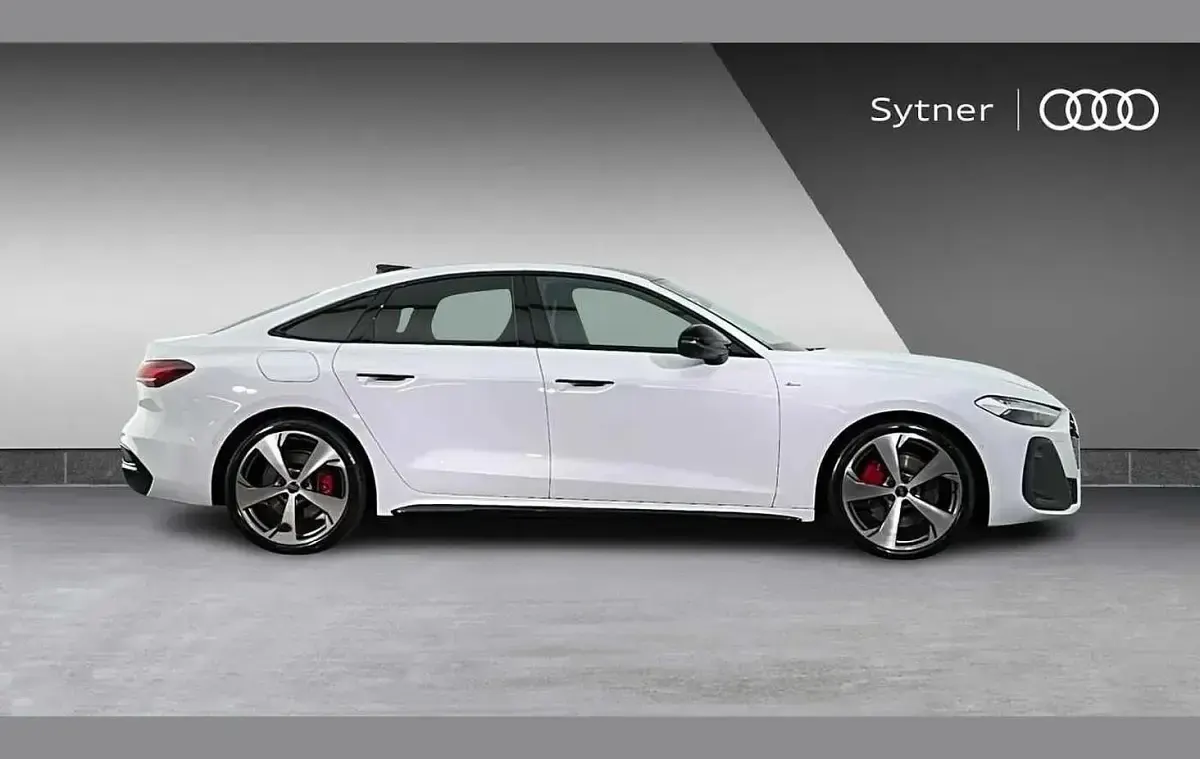 Used Audi A5 Comfort 204 HP (150 kW) 2026 White Sedan