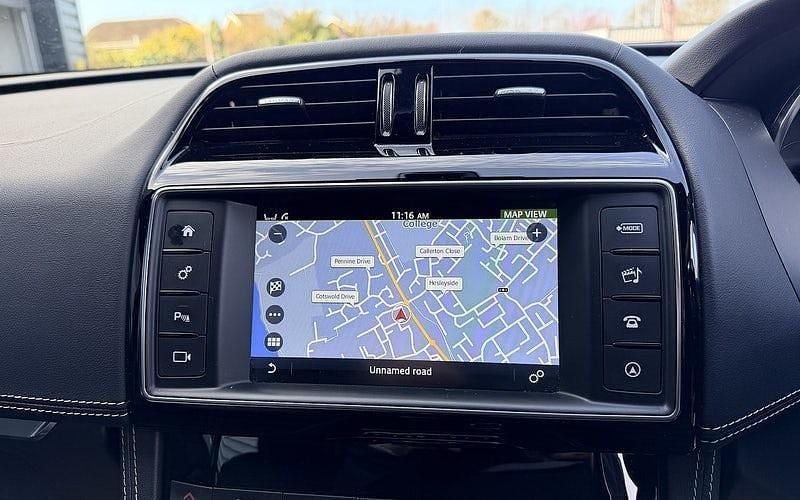 Used Jaguar F-Pace R-Sport 179 HP (131 kW) 2020 SUV