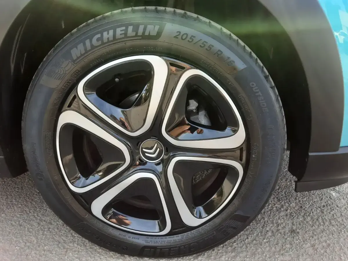 Used Citroën C3 PureTech 2022 Blue Hatchback