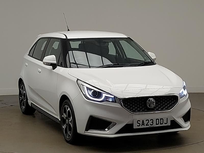 Used MG MG3 Exclusive 106 HP (77 kW) 2023 White Hatchback