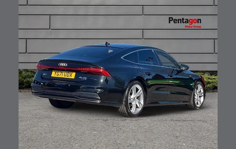 Used Audi A7 S-Line 200 HP (147 kW) 2021 Black Sedan