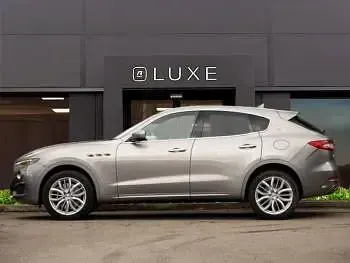 Used Maserati Levante GranLusso 350 HP (257 kW) 2020 Grey SUV