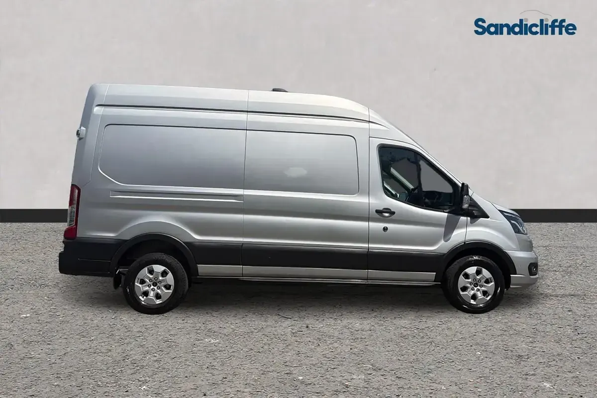Used Ford Transit Limited 165 HP (121 kW) 2025 Silver Van