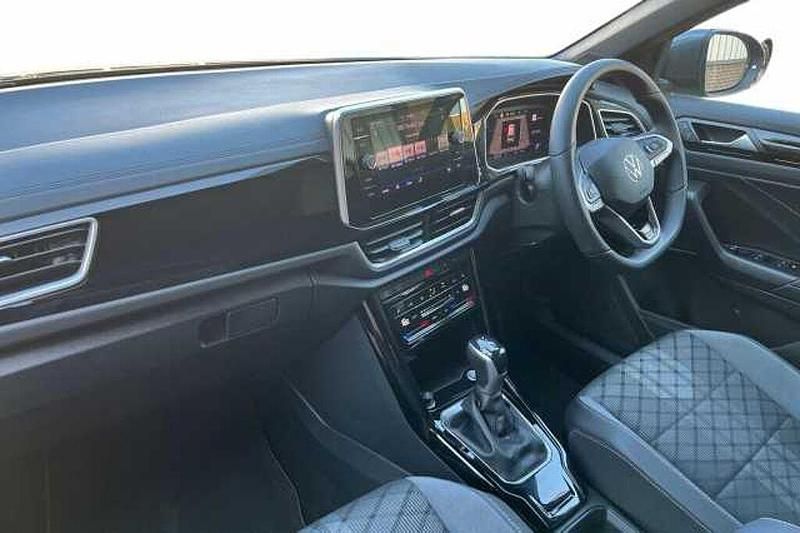 Used VW T-Roc 150 HP (110 kW) 2025 SUV