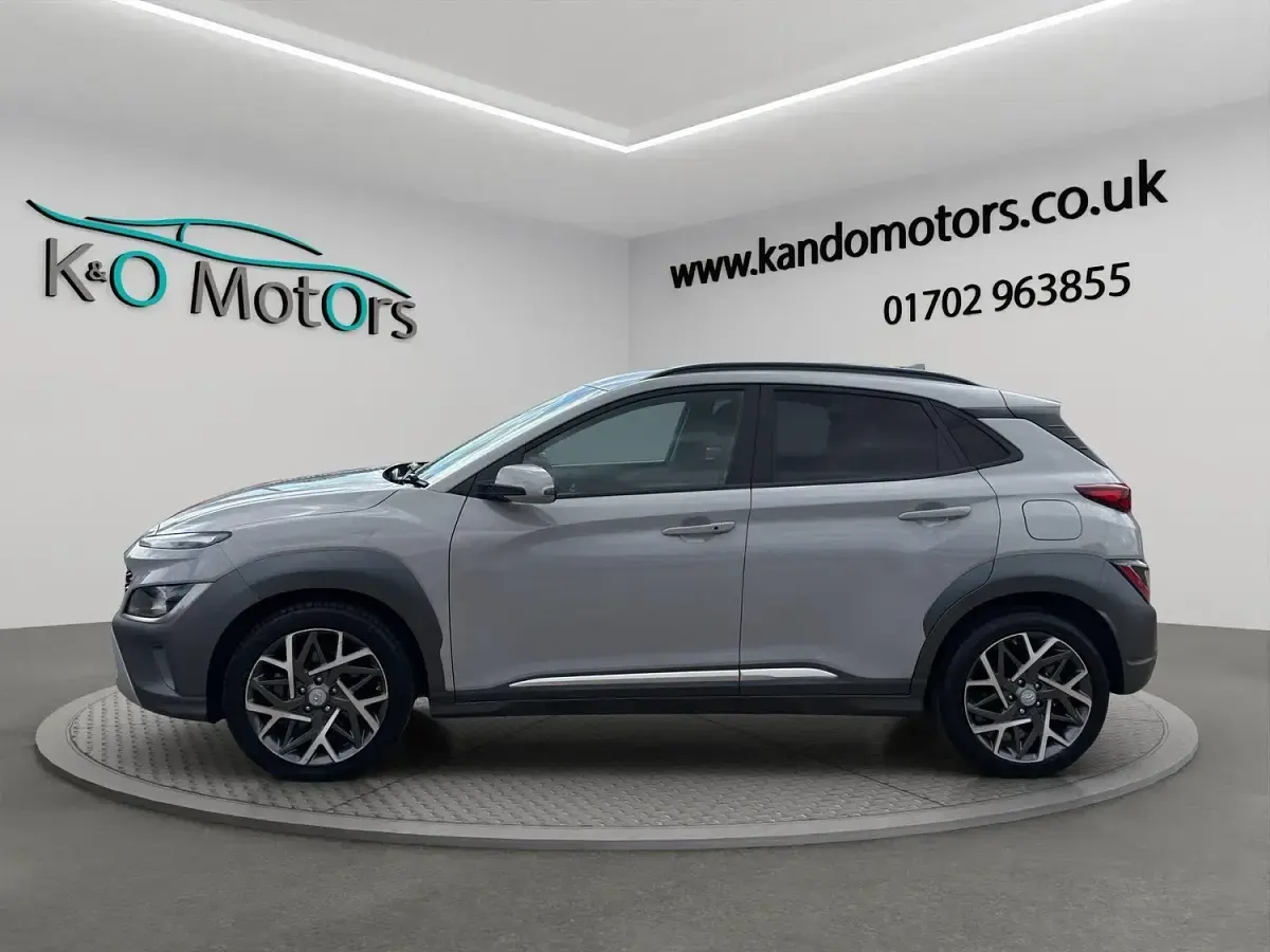 Used Hyundai Kona Premium 141 HP (103 kW) 2021 Grey SUV