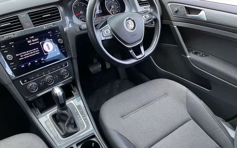 Used VW Golf VII Edition 150 HP (110 kW) 2020 Red Hatchback
