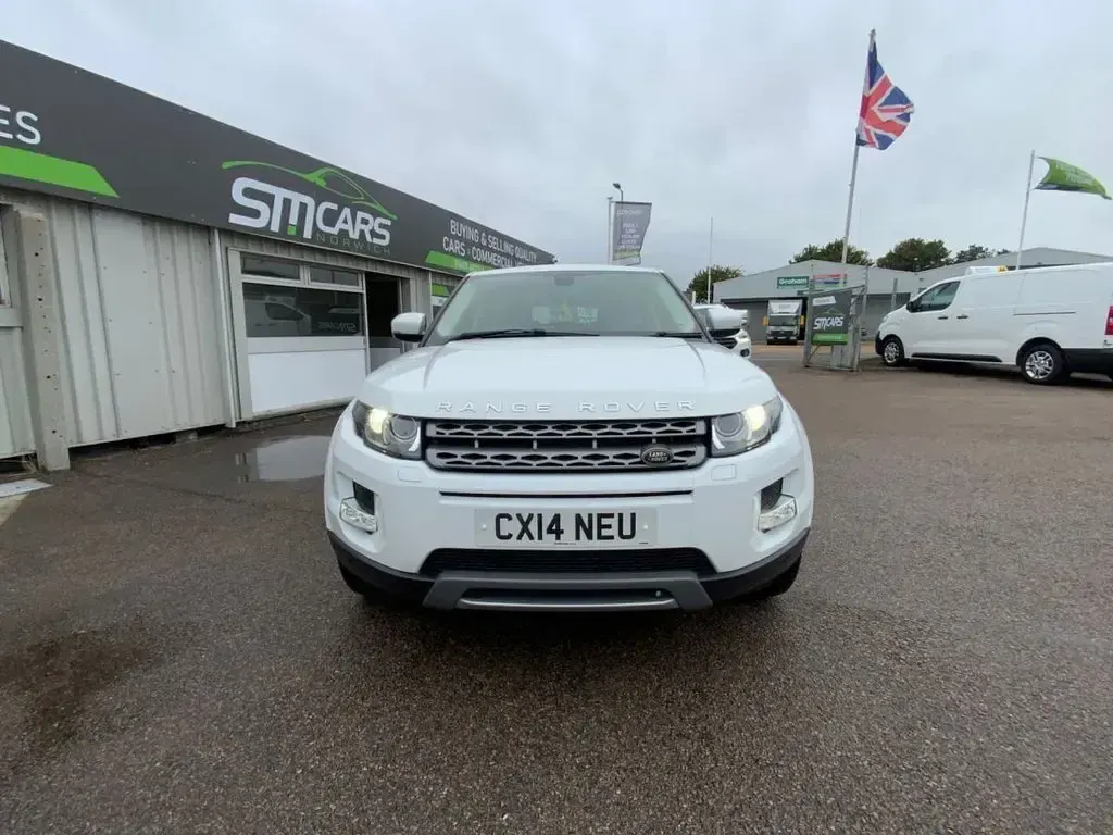 Used Land Rover Range Rover evoque Pure 190 HP (139 kW) 2014 White SUV