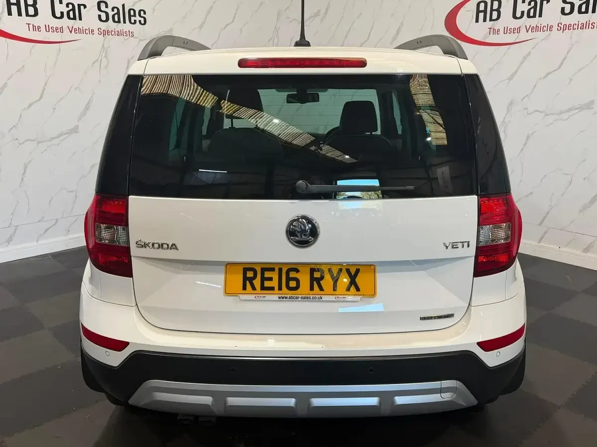 Used Skoda Yeti GreenLine 2016 White SUV