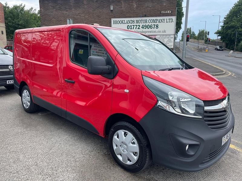 Red Used 2016 Vauxhall Vivaro Van | £8,495 (Super price) - Image 1/4
