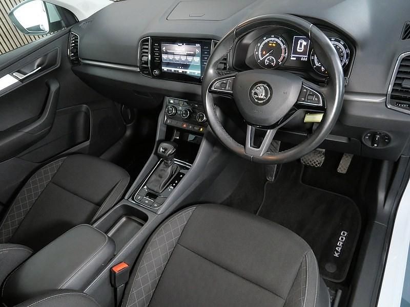 Used Skoda Karoq SE 150 HP (110 kW) 2019 White SUV