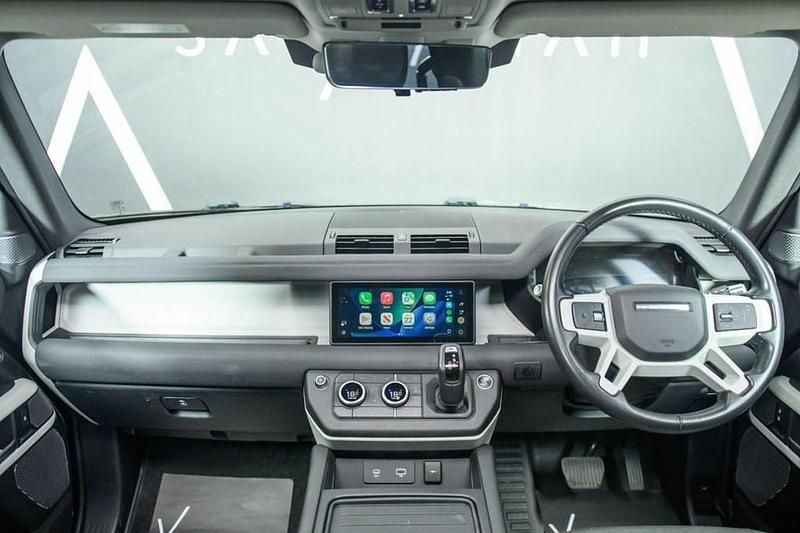 Usado Land Rover Defender SE 240 HP (176 kW) 2020 Preto SUV
