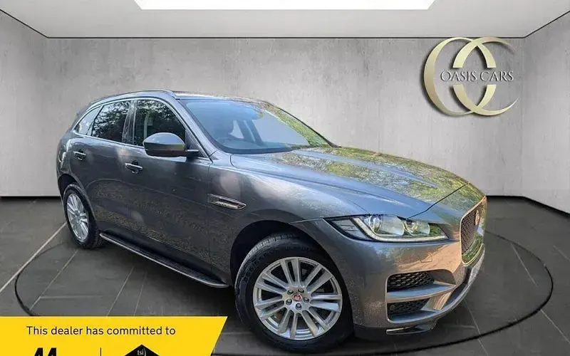 Używany Jaguar F-Pace Portfolio 179 KM (131 kW) 2020 SUV