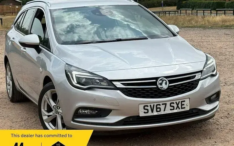 Used Vauxhall Astra SRi 150 HP (110 kW) 2019 Estate