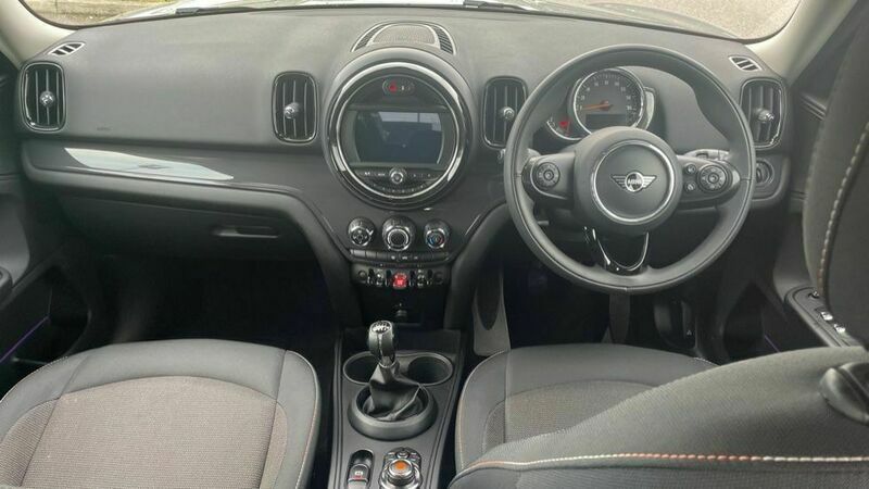 Used Mini Cooper Countryman Classic 134 HP (98 kW) 2019 Grey SUV