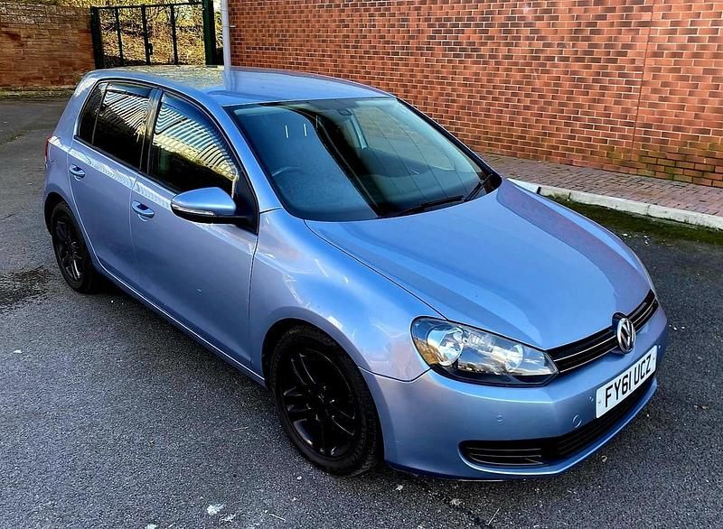Usado VW Golf VI Match 105 HP (77 kW) 2011 Azul Citadino