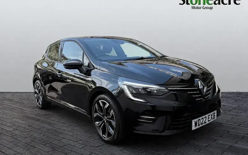 Used Renault Clio SE 140 HP (102 kW) 2021 Hatchback