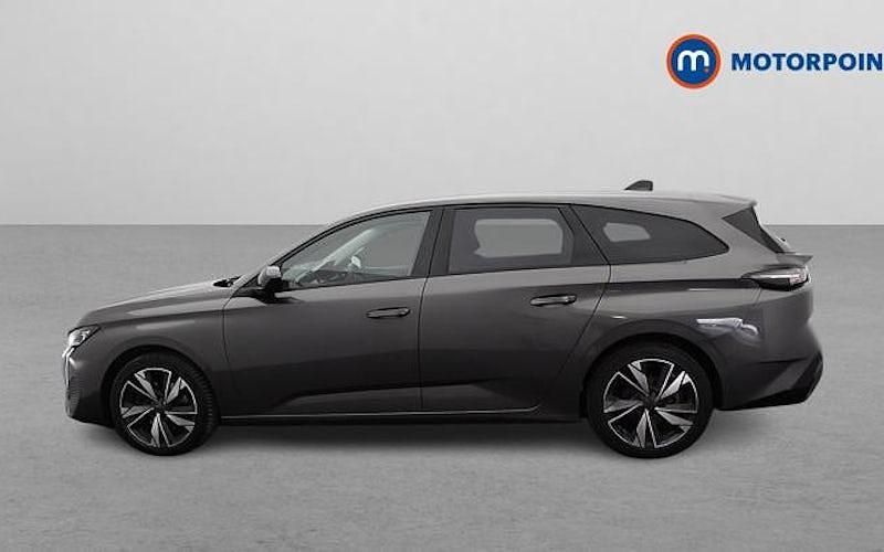 Used Peugeot 308 SW Allure 131 HP (96 kW) 2024 Estate