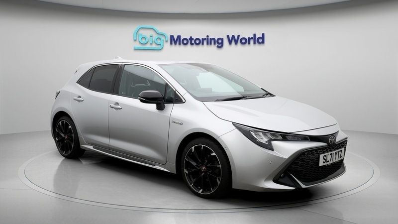 Used 2022 Toyota Corolla Sport Hatchback | £16,700 (Fair price) - Image 1/4