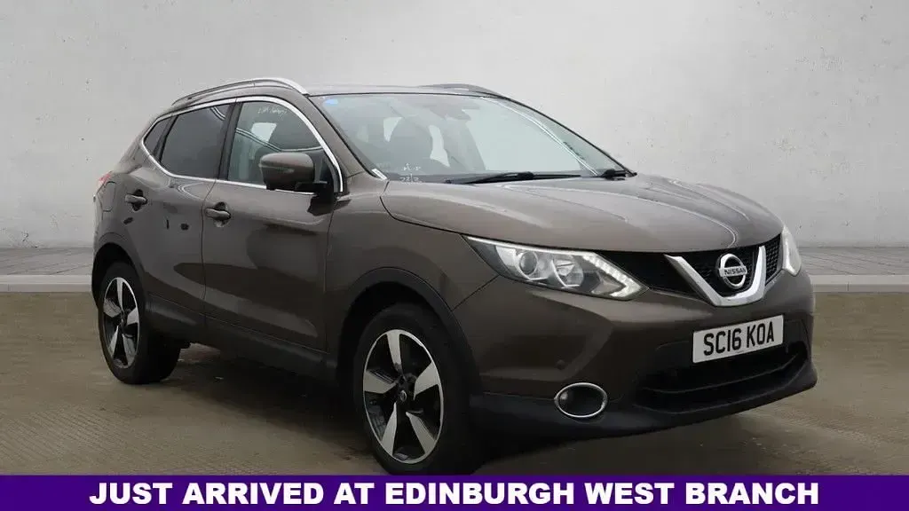 Used Nissan Qashqai N-Connecta 131 HP (96 kW) 2016 SUV