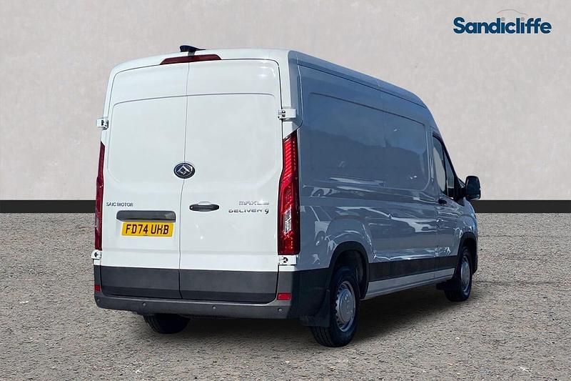 Used Maxus V90 2024 White Van