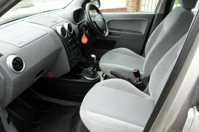 Used Ford Fusion 98 HP (72 kW) 2002 Estate