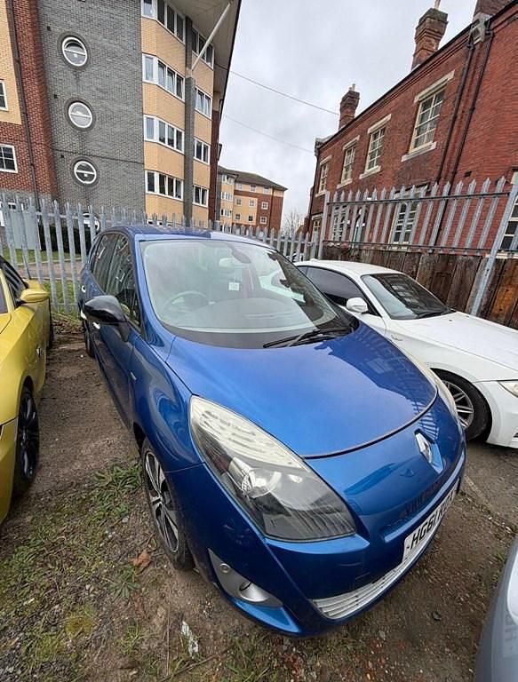 Used Renault Grand Scénic III Dynamique 110 HP (80 kW) 2011 Blue MPV