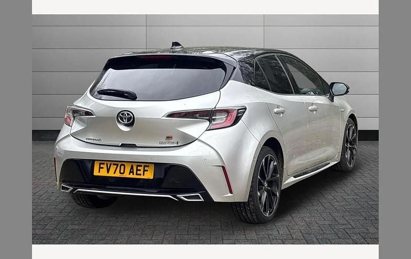 Used Toyota Corolla Sport 122 HP (89 kW) 2020 Silver Hatchback