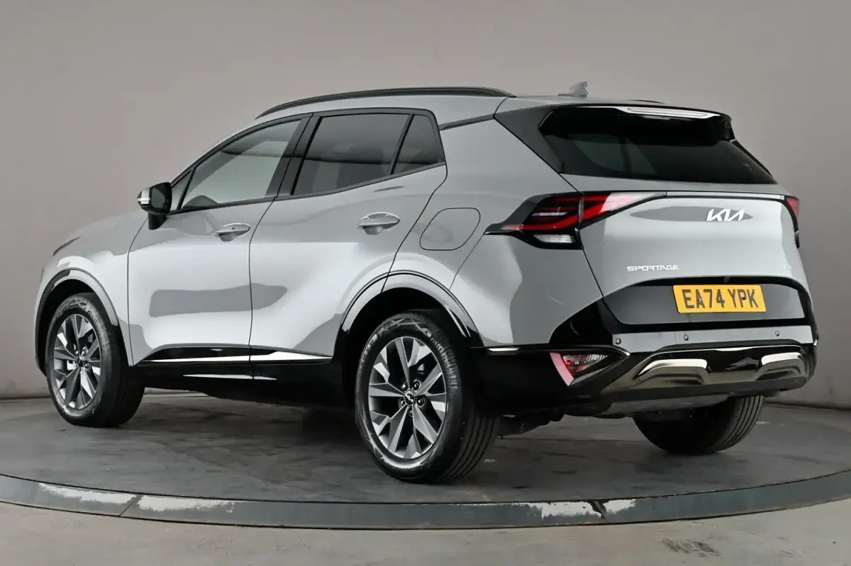 Used Kia Sportage 207 HP (152 kW) 2024 Grey SUV