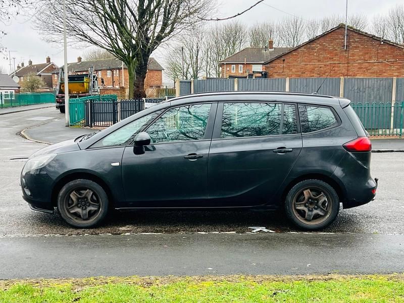 Used Vauxhall Zafira 2014 Black MPV